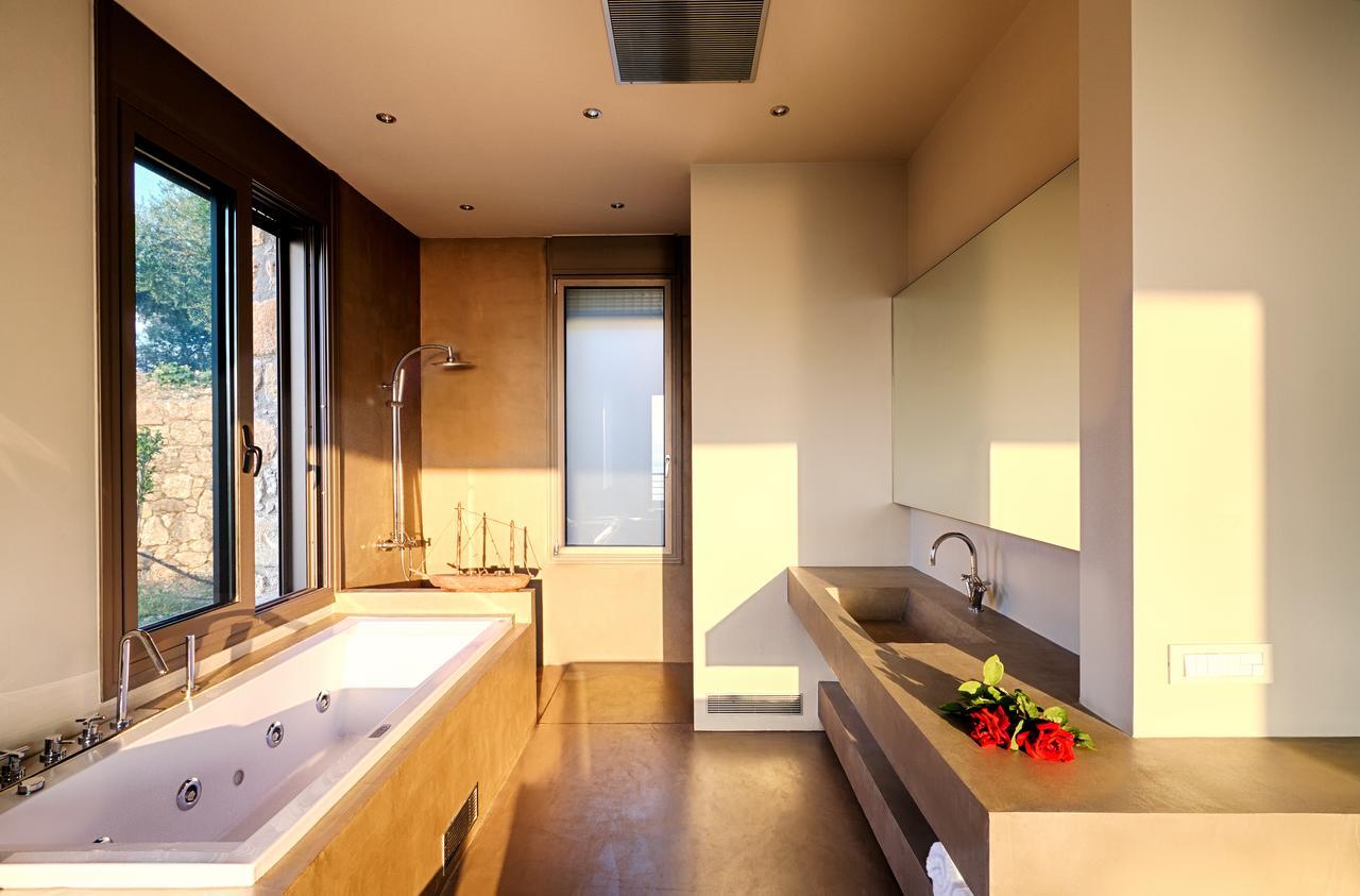 Euphoria Suites Avía Buitenkant foto